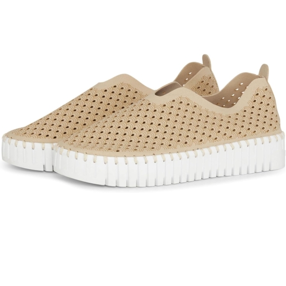 Ilse Jacobsen Shoes - Ilse Jacobsen HORNBAEK Women's Tulip 3373 Platform | Slip-On Size 38.Like New